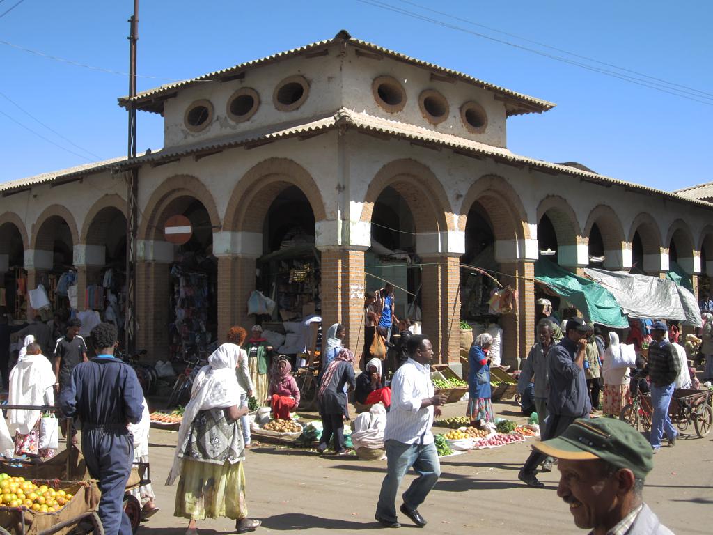 Markt in Asmara (c) David Stanley CC BY SA 2.0