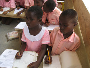 Schule in Uganda (c) odd