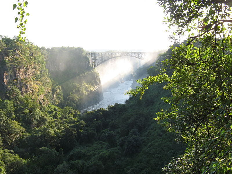 Victoria Falls Brücke (c) Someone35